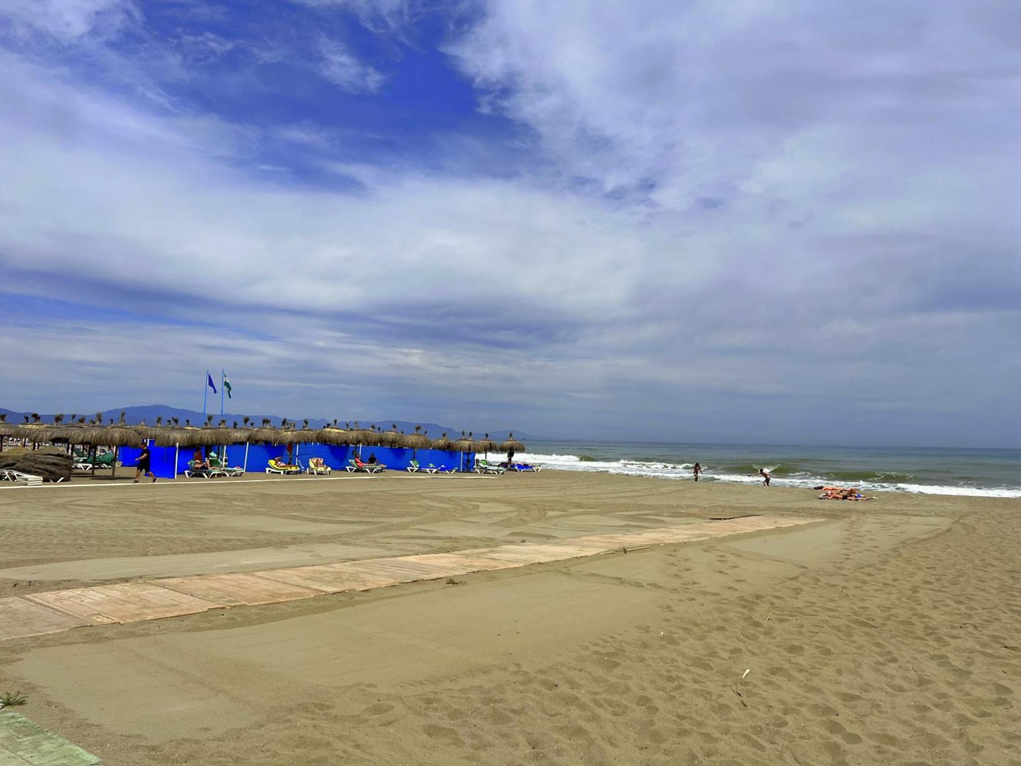 토레몰리노스 Acogedor En La Carihuela Con Plaza De Garaje Garantizada! Sol Montemar 아파트 외부 사진